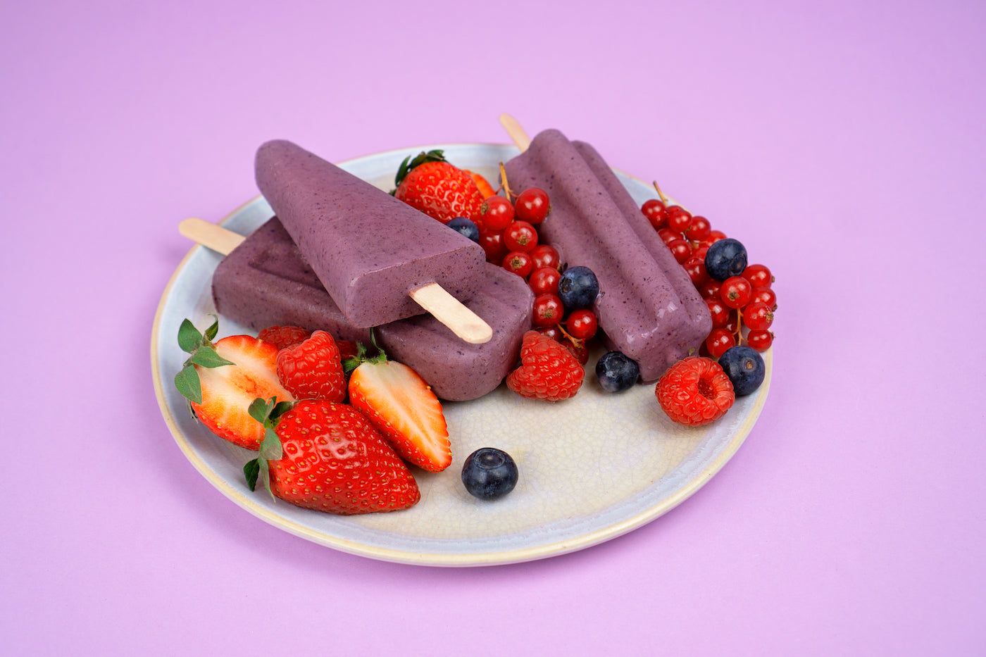 Açaí Bowl Popsicles: Bunte Abkühlung am Stiel