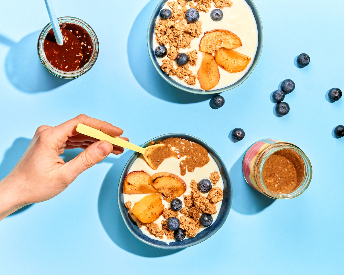 Granola Bowl mit Nussmus