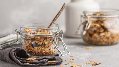 Homemade granola: 3 simple vegan recipes without refined sugar
