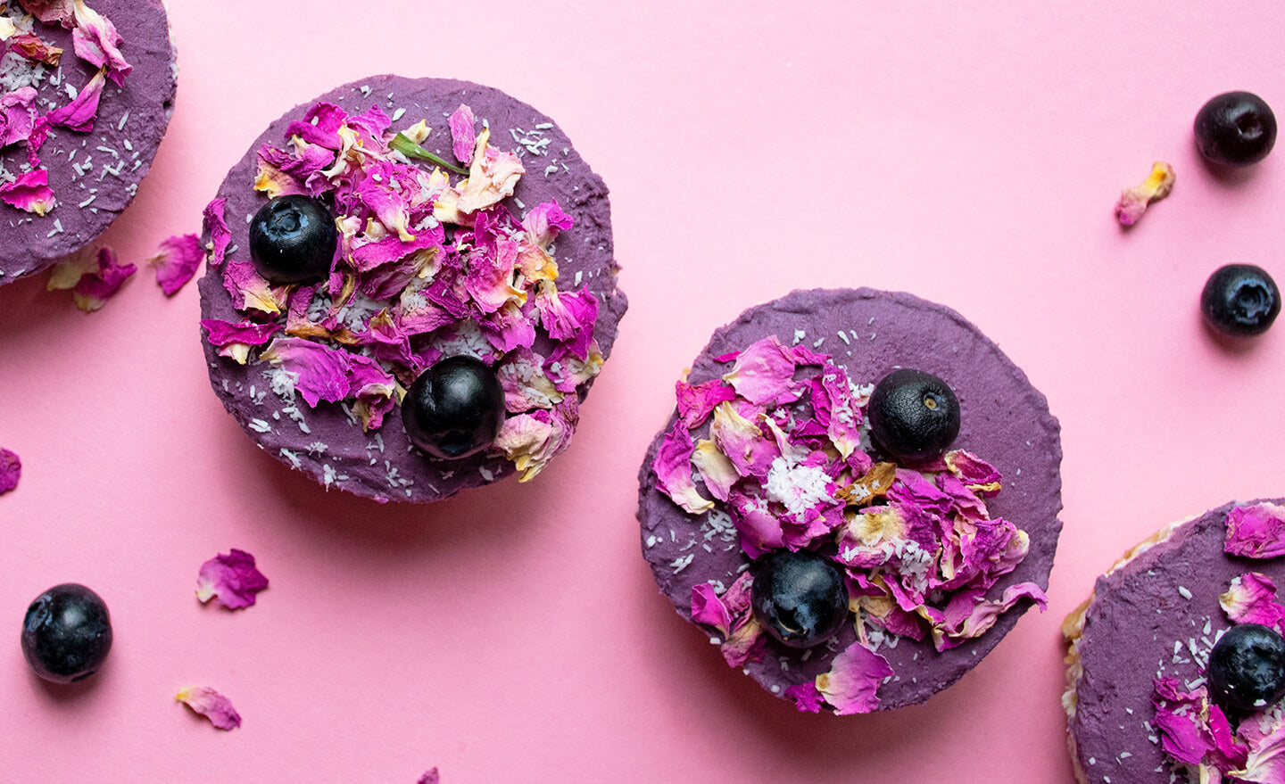 Vegane Mini Açaí Cheesecake ohne Backen